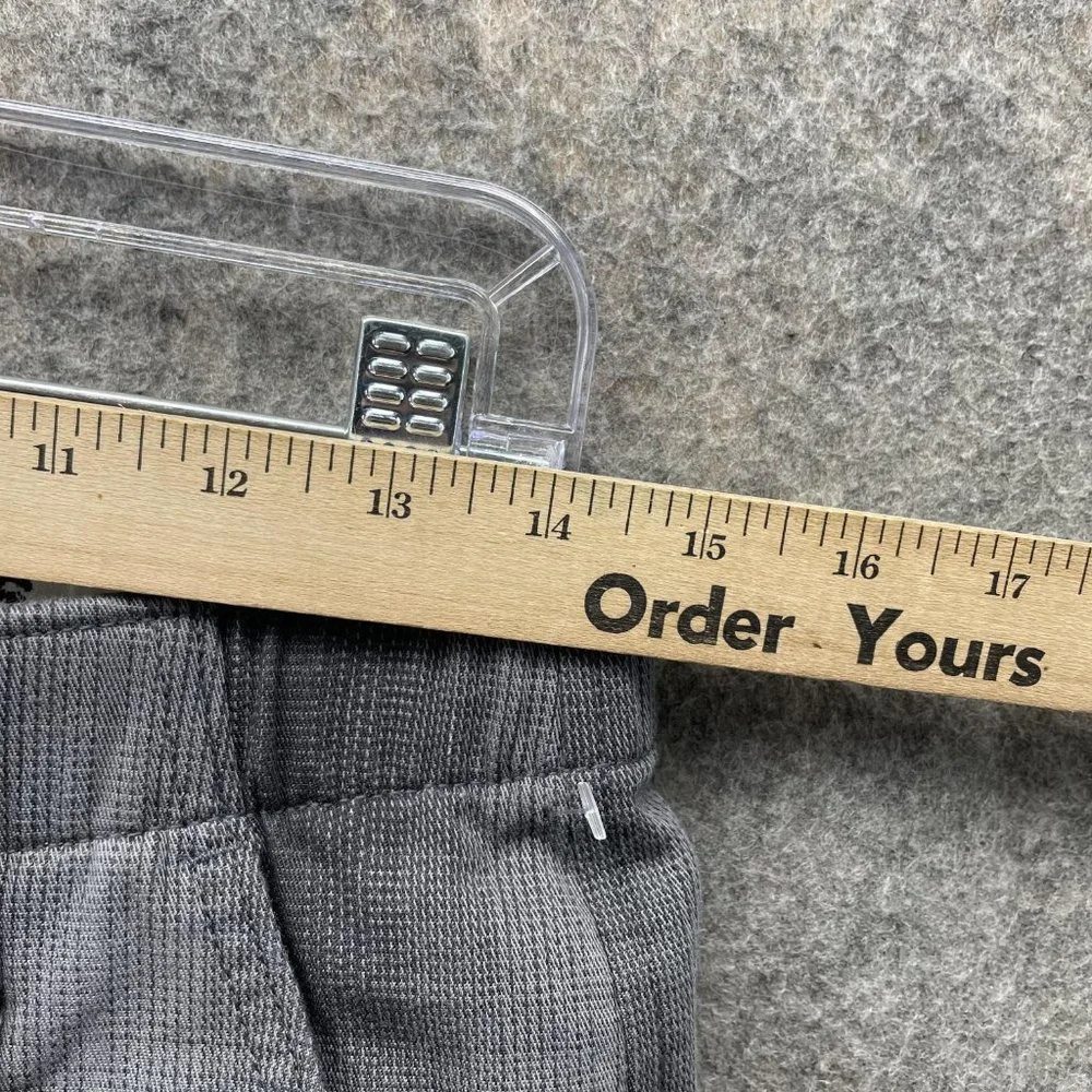 Levis XX Chino Pants Men Small Gray EZ Pants Outdoors Stretch Fit Plaid Straight - Picture 8 of 12